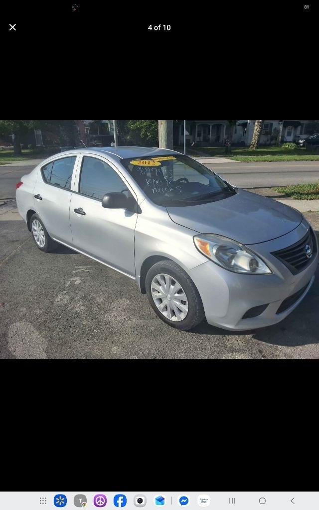 Nissan Versa 1.6 S Sedan 2012