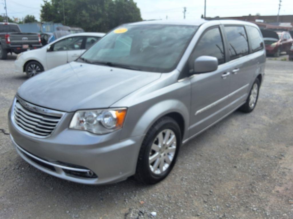 Chrysler Town & Country Touring 2013
