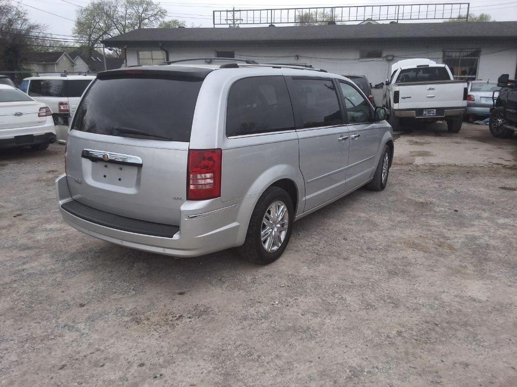 Chrysler Town & Country Limited 2008