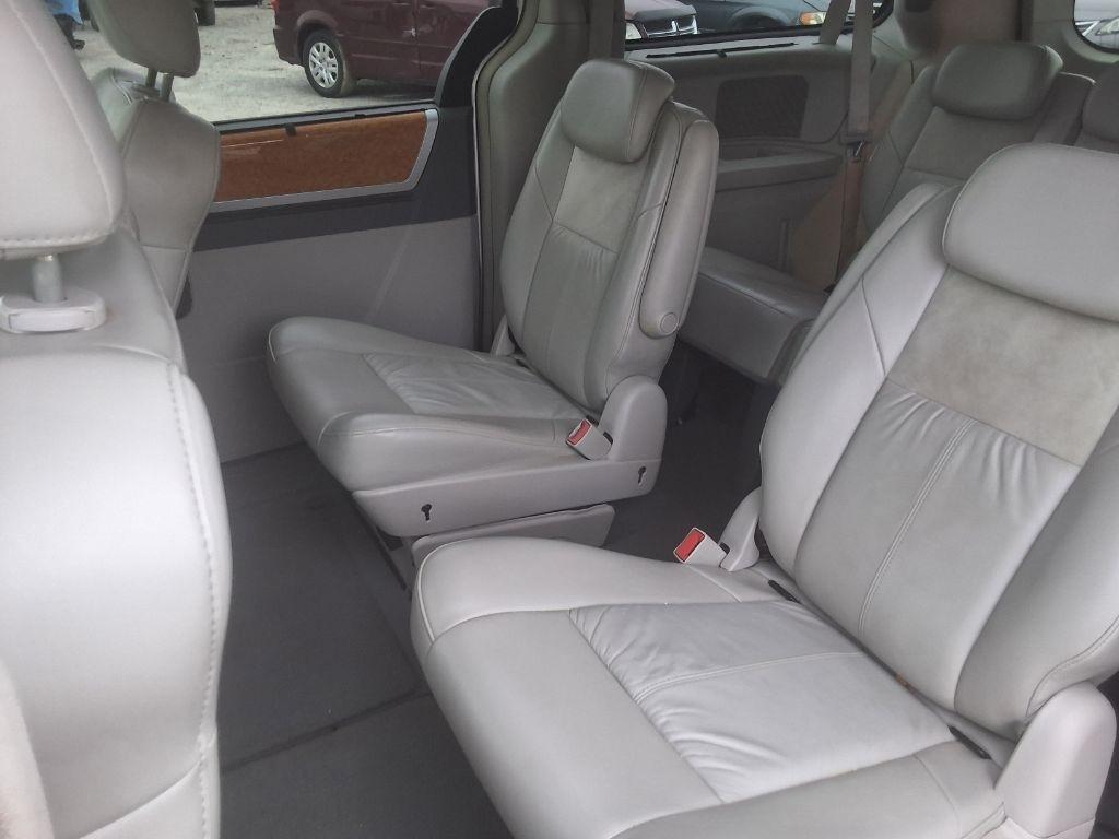 Chrysler Town & Country Limited 2008