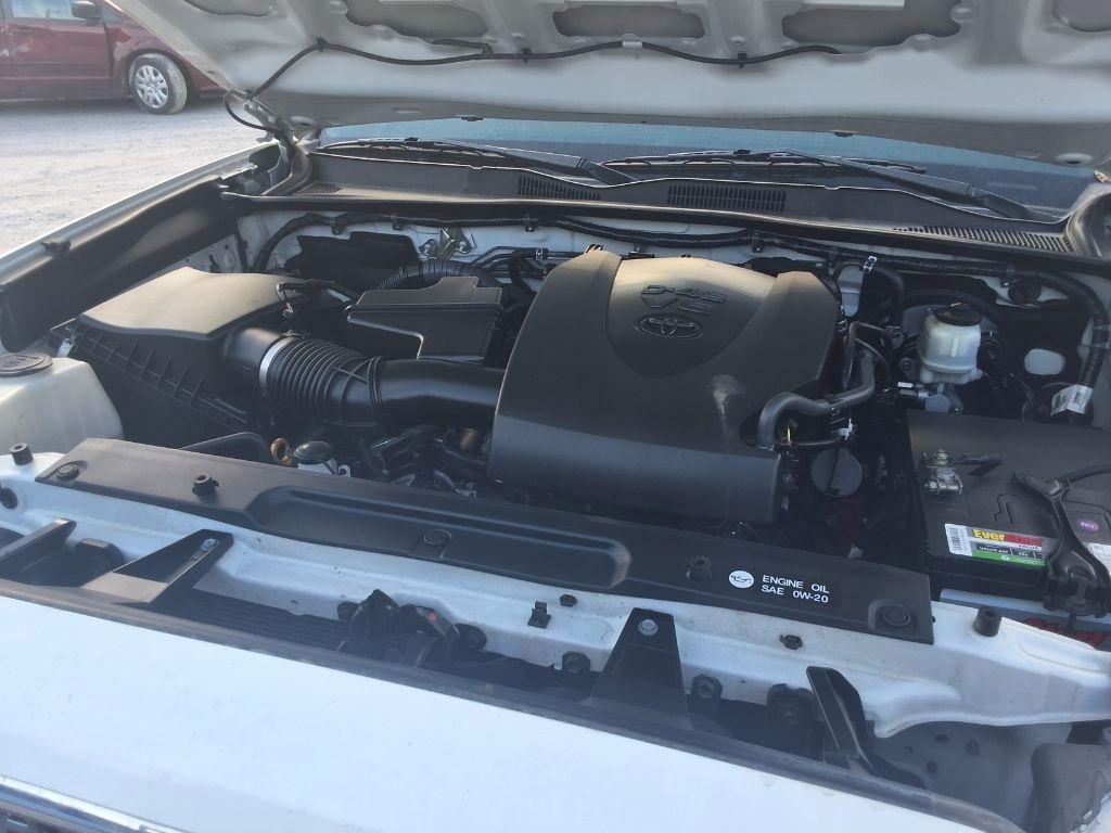 Toyota Tacoma SR5 Double Cab Super Long Bed V6 6AT 4WD 2016