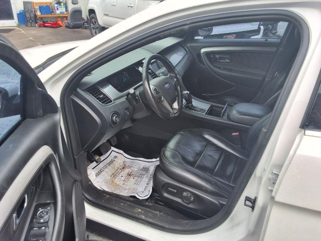Ford Taurus SEL FWD 2016