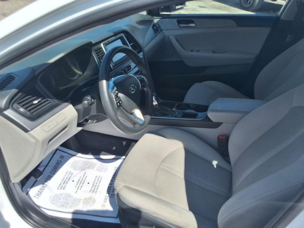 Hyundai Sonata SE 2019