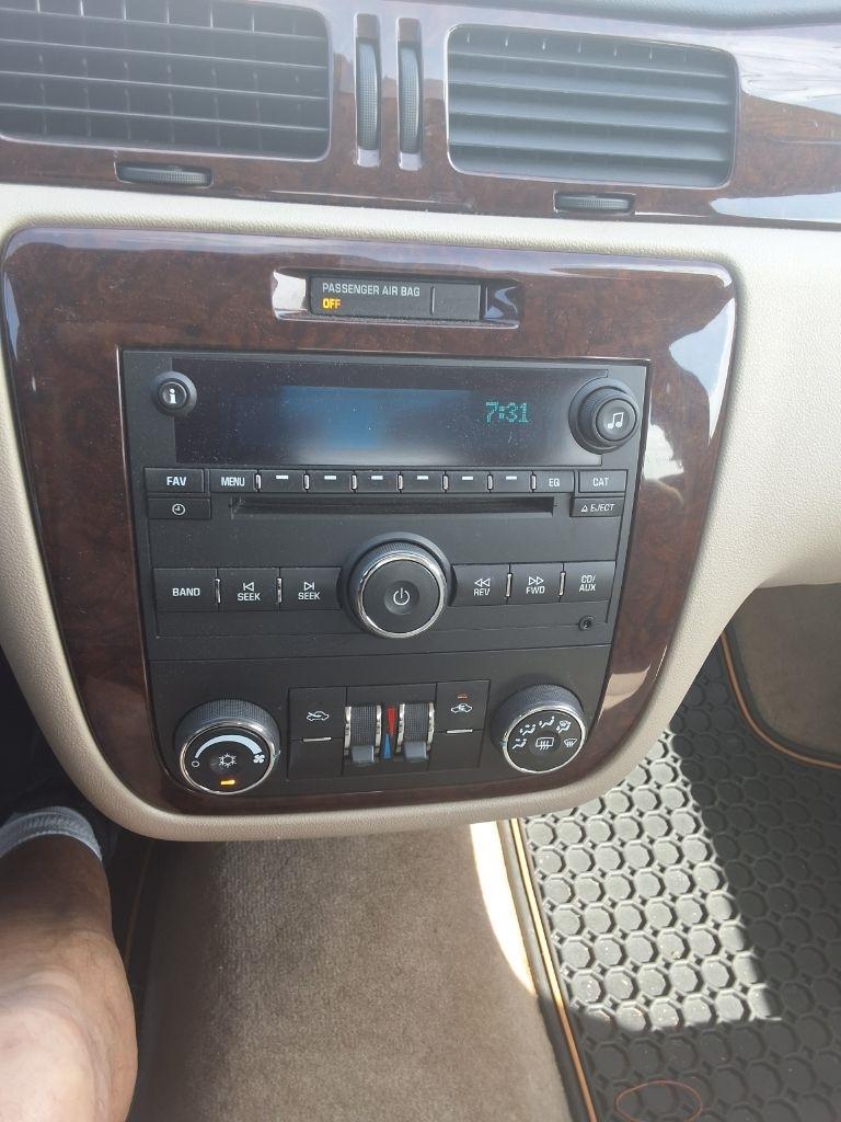 Chevrolet Impala LS 2010