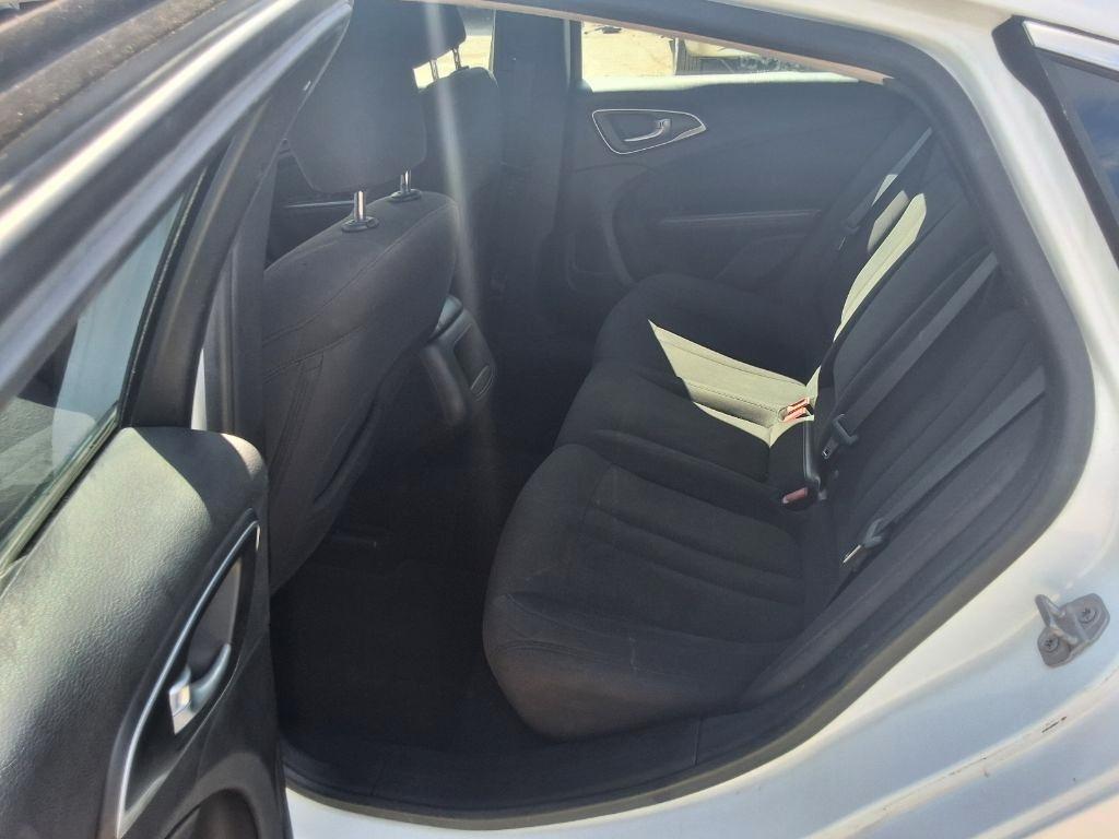 Chrysler 200 Limited 2015