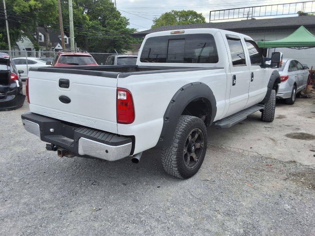 Ford F-250 SD XL Crew Cab 4WD 2012