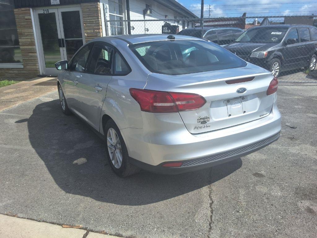 Ford Focus SE Sedan 2018