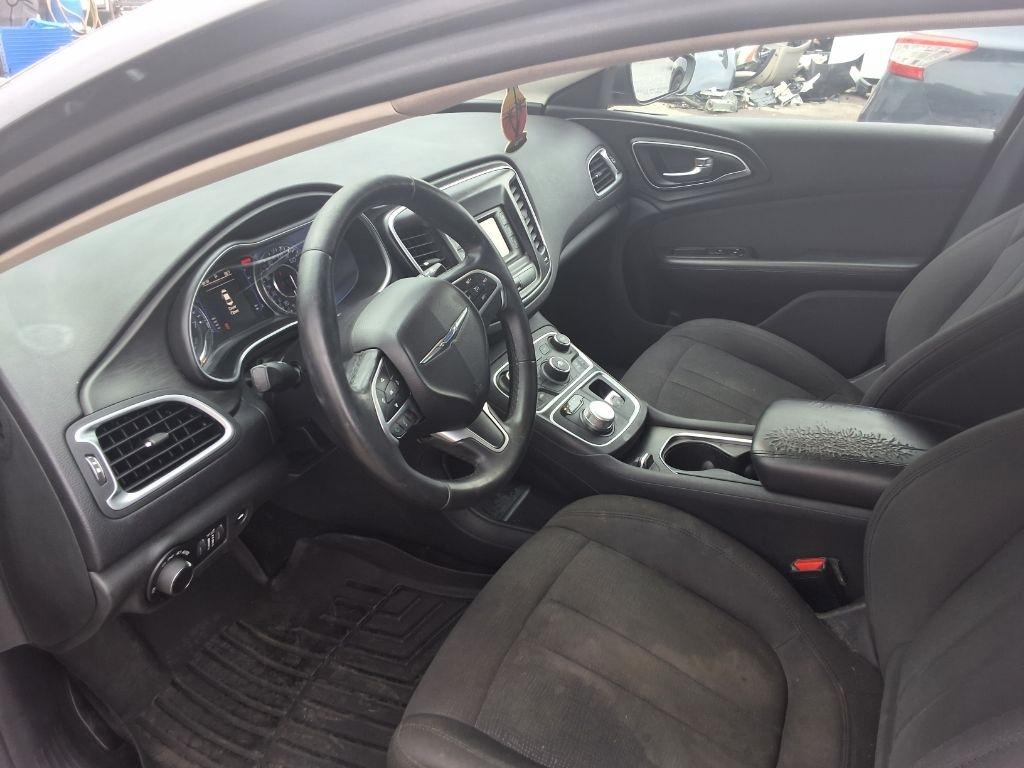 Chrysler 200 Limited 2015