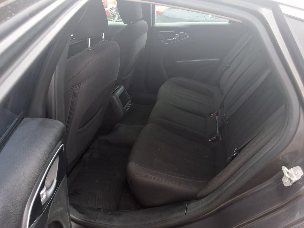 Chrysler 200 Limited 2015