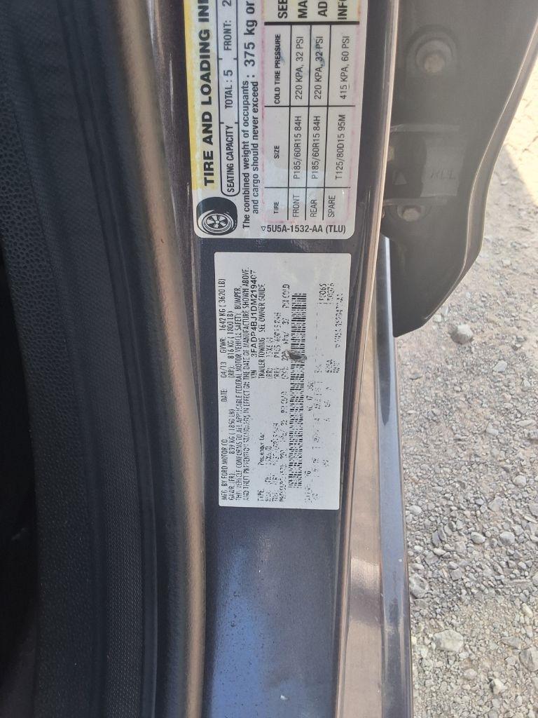 Ford Fiesta SE Sedan 2013