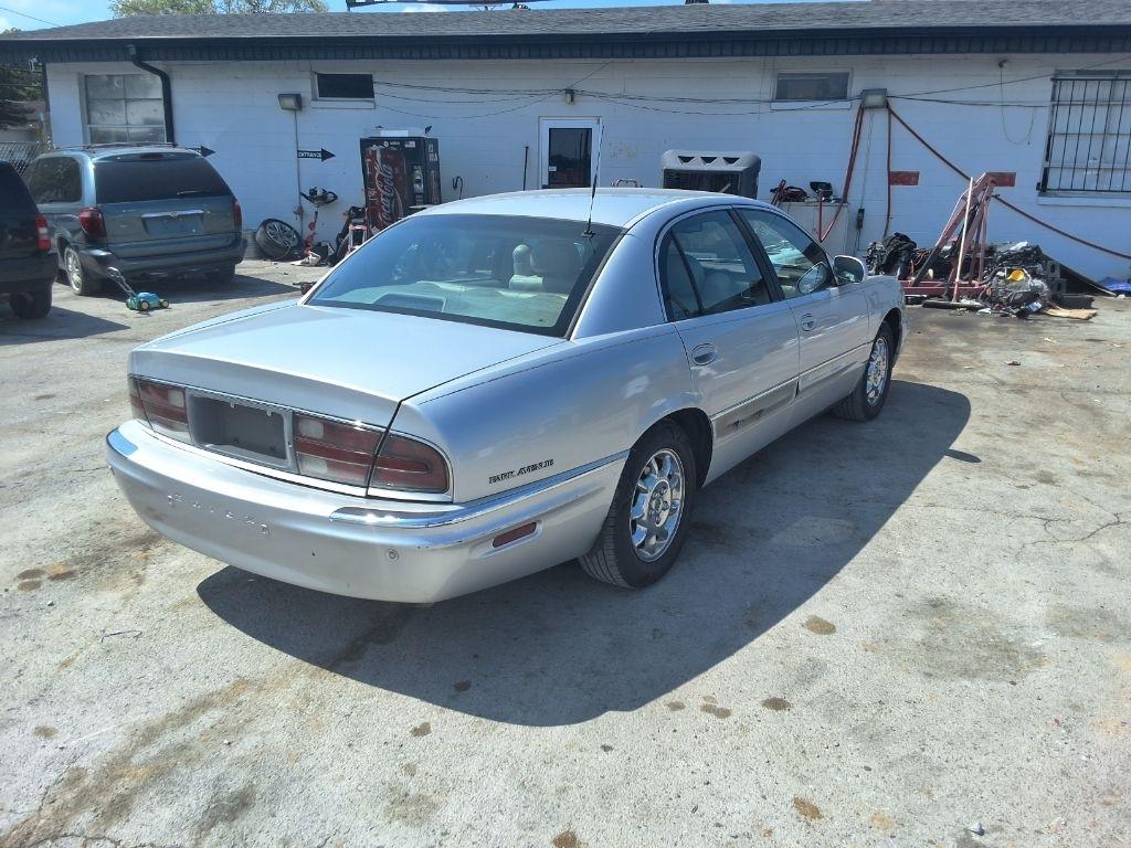 Buick Park Avenue Sedan 2002