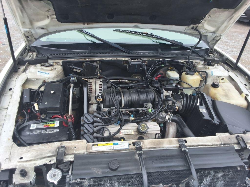 Buick Park Avenue Base 2000