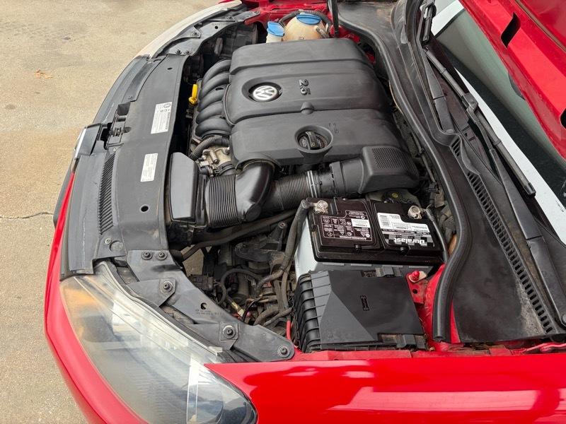 Volkswagen Jetta 2.5L w/ Sunroof 2014