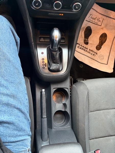 Volkswagen Jetta 2.5L w/ Sunroof 2014