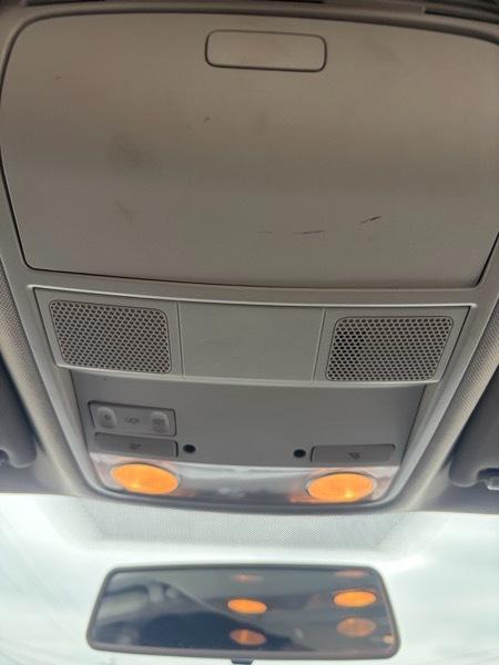 Volkswagen Jetta 2.5L w/ Sunroof 2014