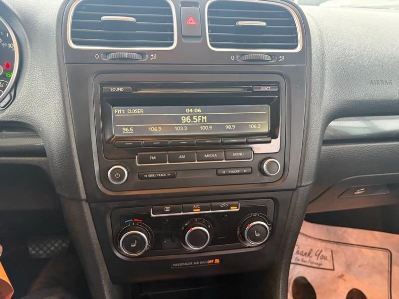 Volkswagen Jetta 2.5L w/ Sunroof 2014