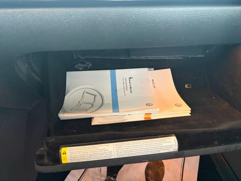 Volkswagen Jetta 2.5L w/ Sunroof 2014