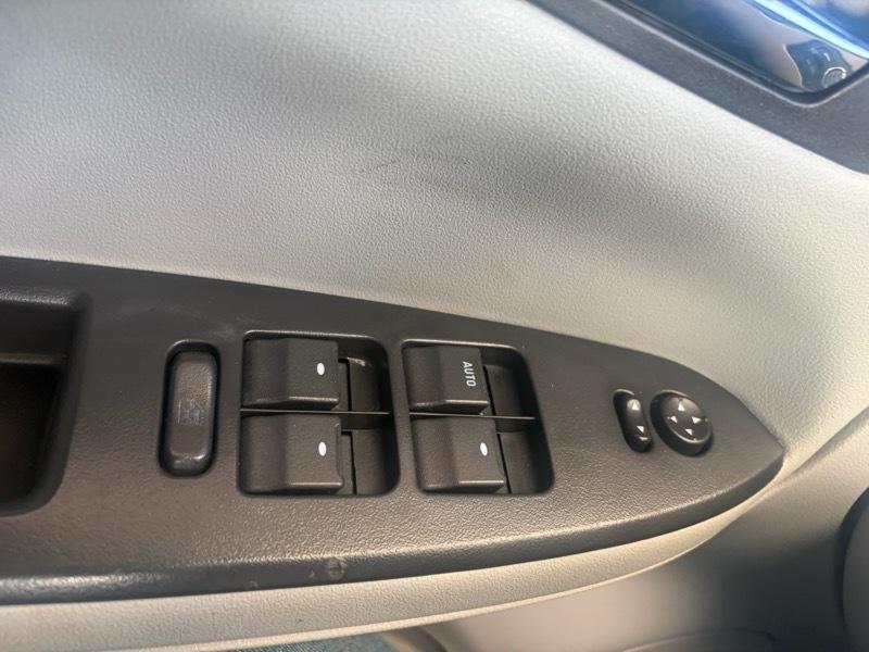 Chevrolet Impala 4dr Sdn LS 2013