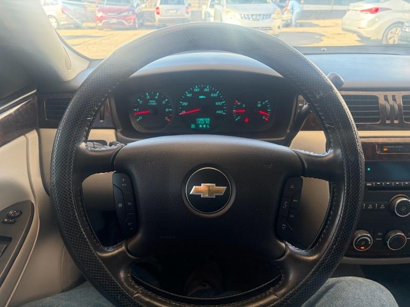 Chevrolet Impala 4dr Sdn LS 2013