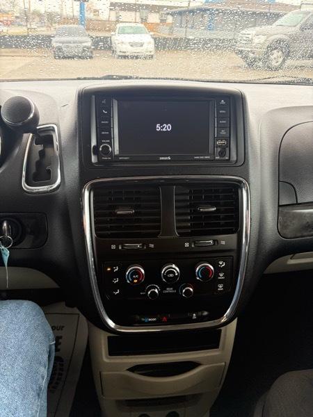 Dodge Caravan 3dr Grand SE 2017