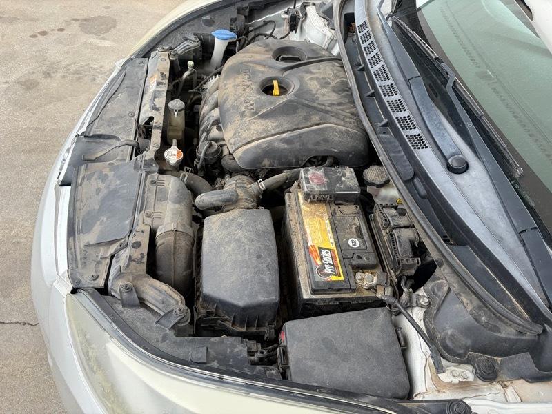 Hyundai Elantra 4dr Sdn Auto SE 2016