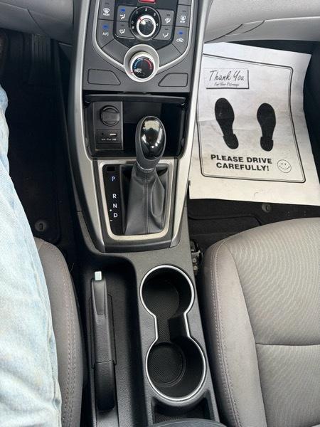 Hyundai Elantra 4dr Sdn Auto SE 2016