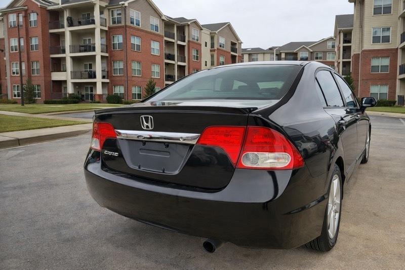Honda Civic Sedan 4dr CVT LX 2010