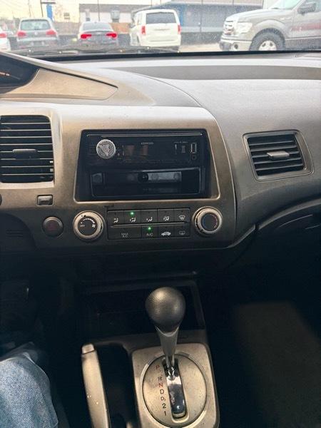 Honda Civic Sedan 4dr CVT LX 2010