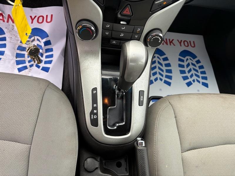 Chevrolet CRUZE LT  2015