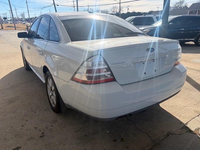 Ford TAURUS SE  2009