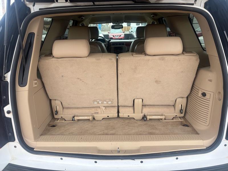 GMC Yukon 4WD 4dr 1500 SLT 2011