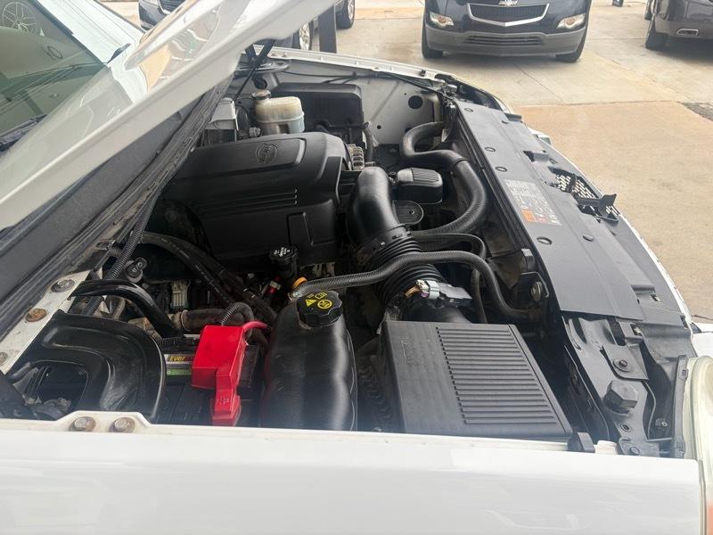 GMC Yukon 4WD 4dr 1500 SLT 2011