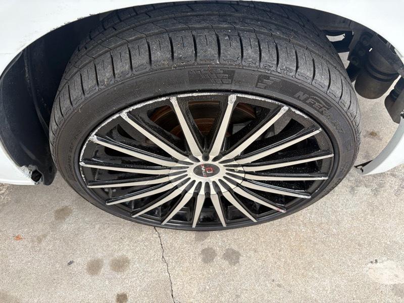 Chrysler 200 4dr Sdn Limited 2012