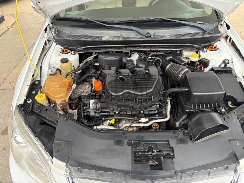 Chrysler 200 4dr Sdn Limited 2012