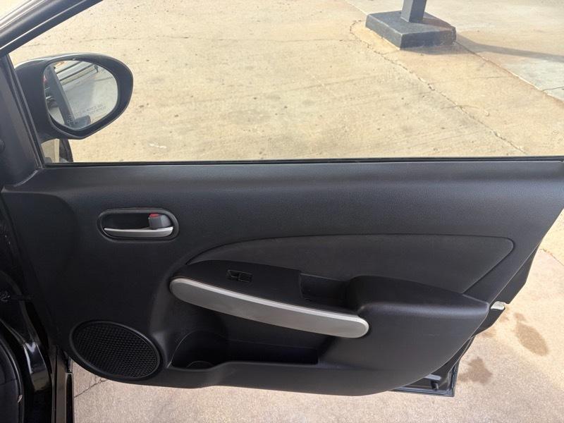 Mazda MAZDA2 4dr HB Auto Touring 2013