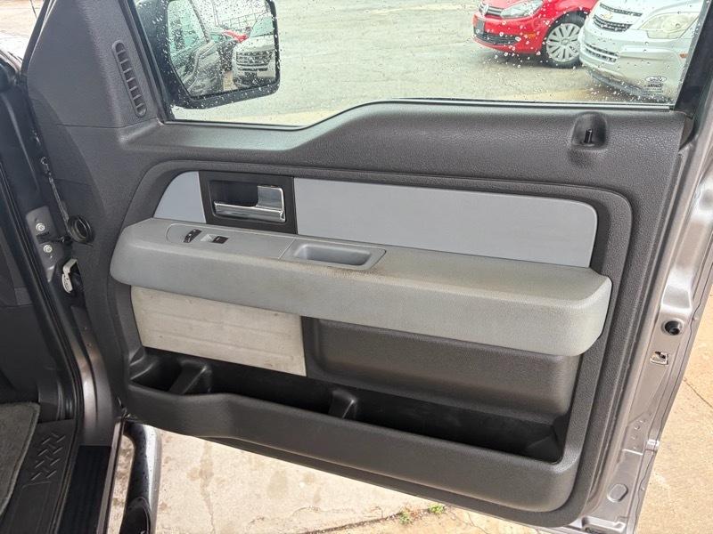 Ford F-150 STX SuperCrew 2WD 2013