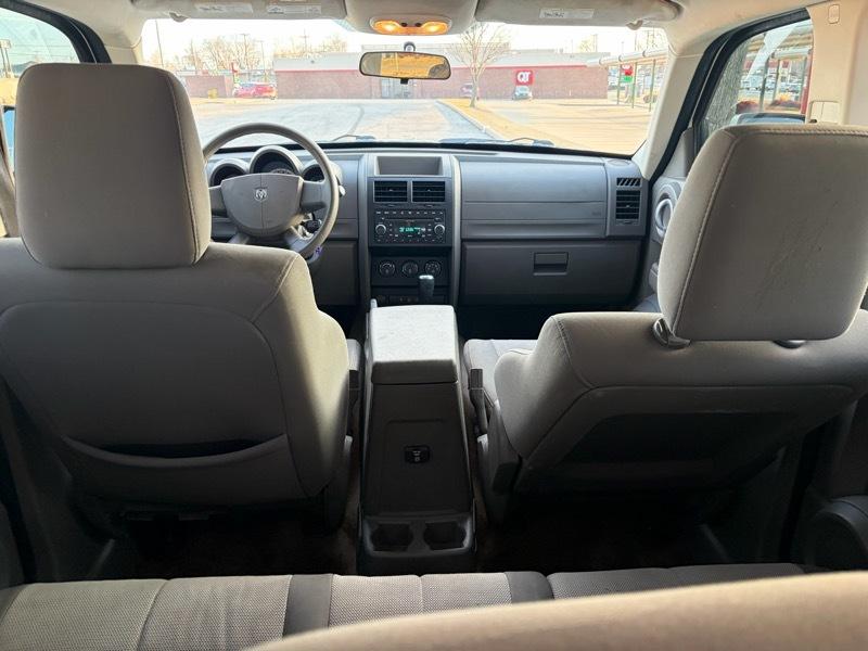 Dodge Nitro 2WD 4dr SXT 2007