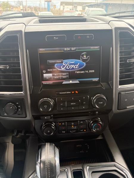 Ford F150 XLT Supercrew 4WD 145 2015