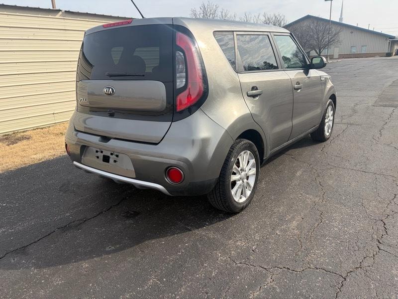 Kia Soul + 4D Wagon 2017