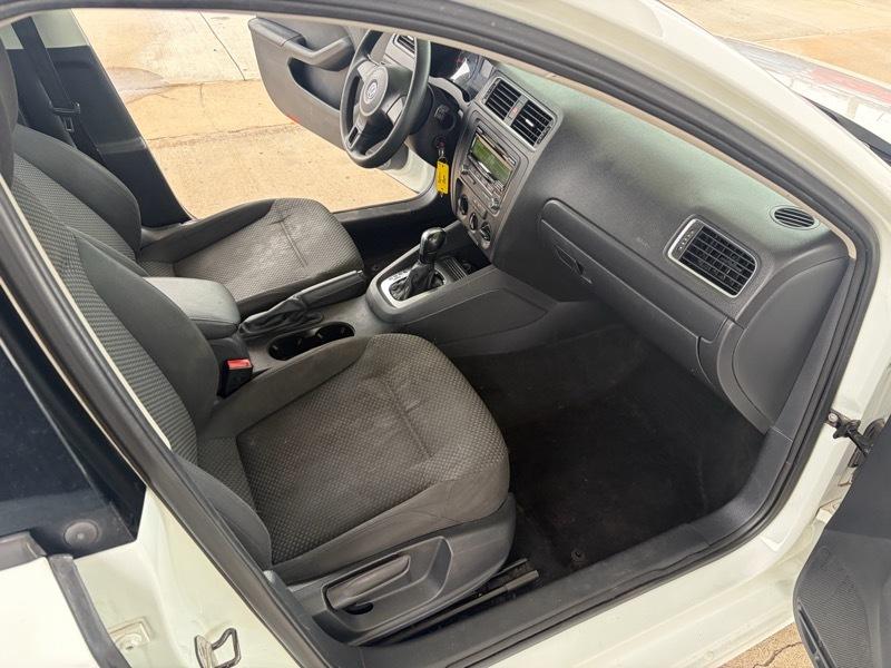 Volkswagen Jetta S 2014