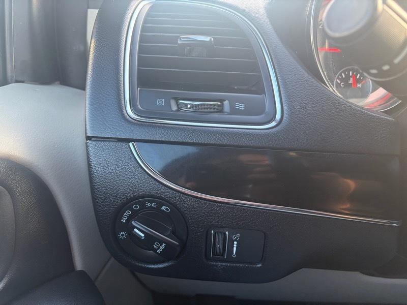 Dodge Caravan 4dr SXT 2017