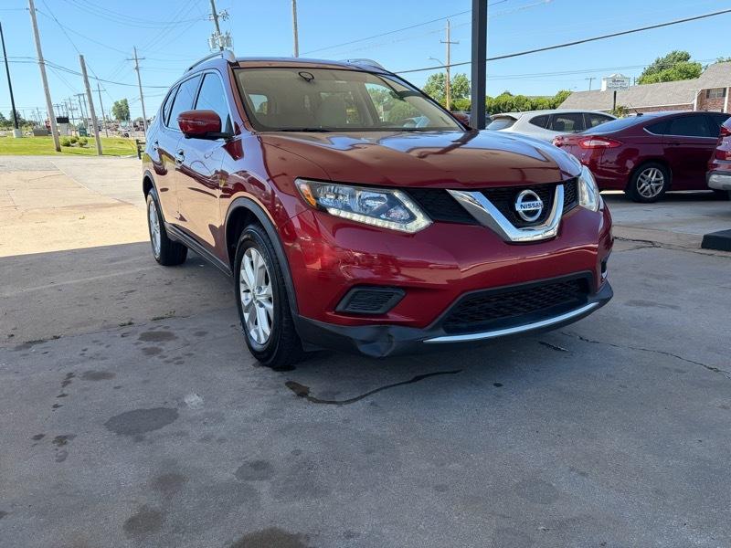 Nissan ROGUE S/SV  2016