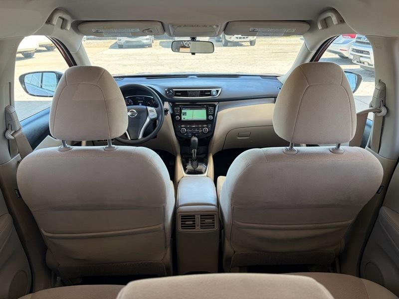 Nissan ROGUE S/SV  2016