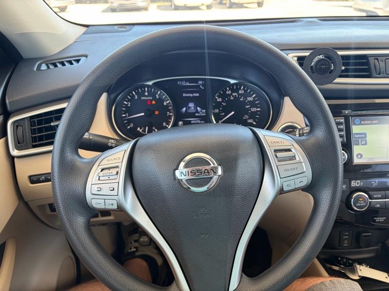 Nissan ROGUE S/SV  2016