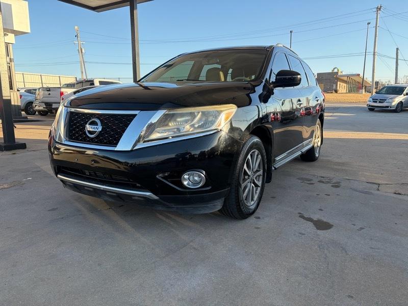 Nissan Pathfinder SL 4D SUV FWD 2014