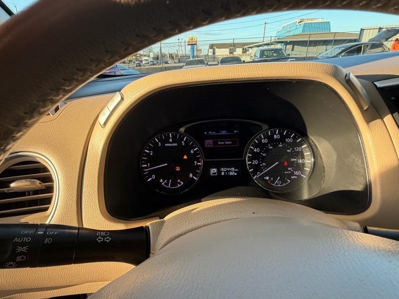 Nissan Pathfinder SL 4D SUV FWD 2014