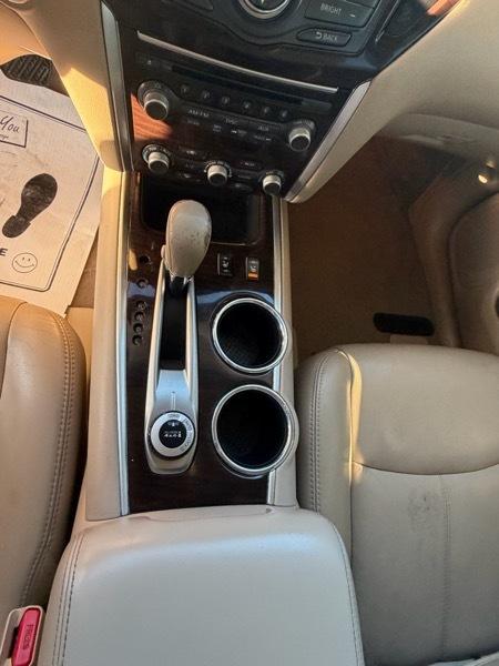 Nissan Pathfinder SL 4D SUV FWD 2014