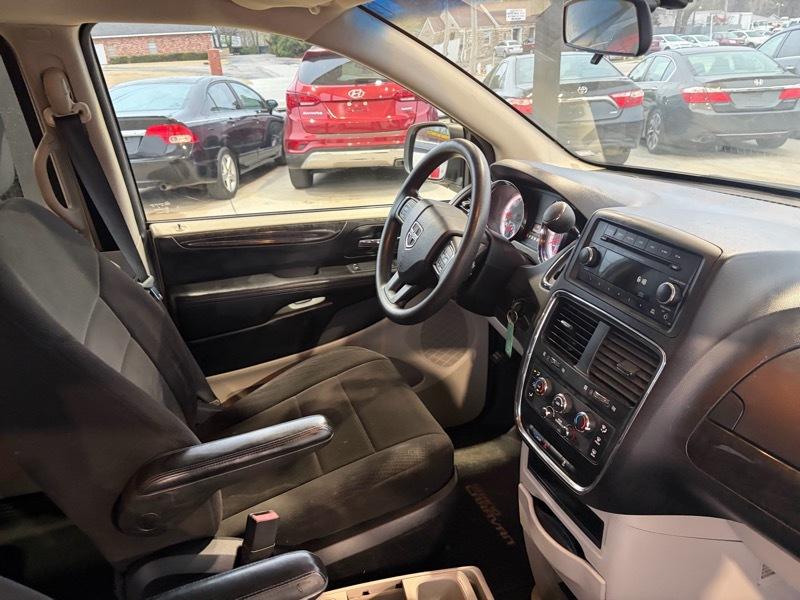 Dodge Grand Caravan SE 2013