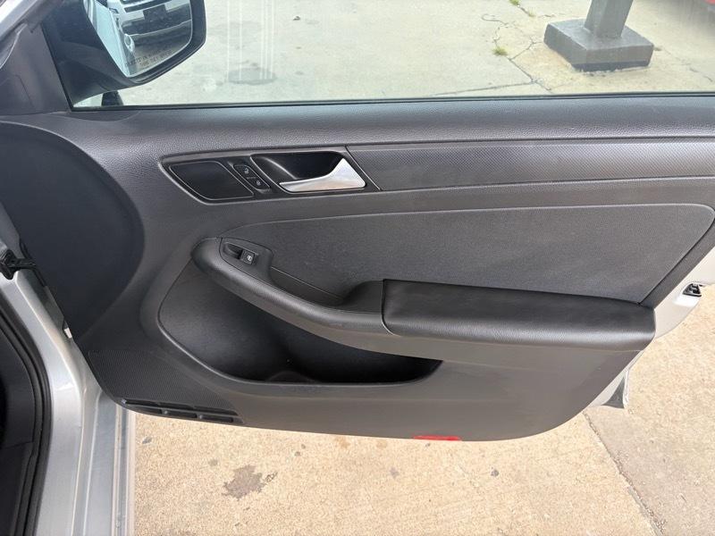 Volkswagen Jetta 1.4T S Auto 2016