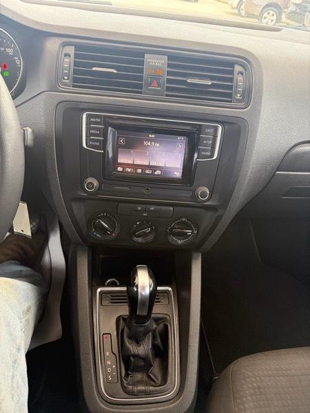 Volkswagen Jetta 1.4T S Auto 2016